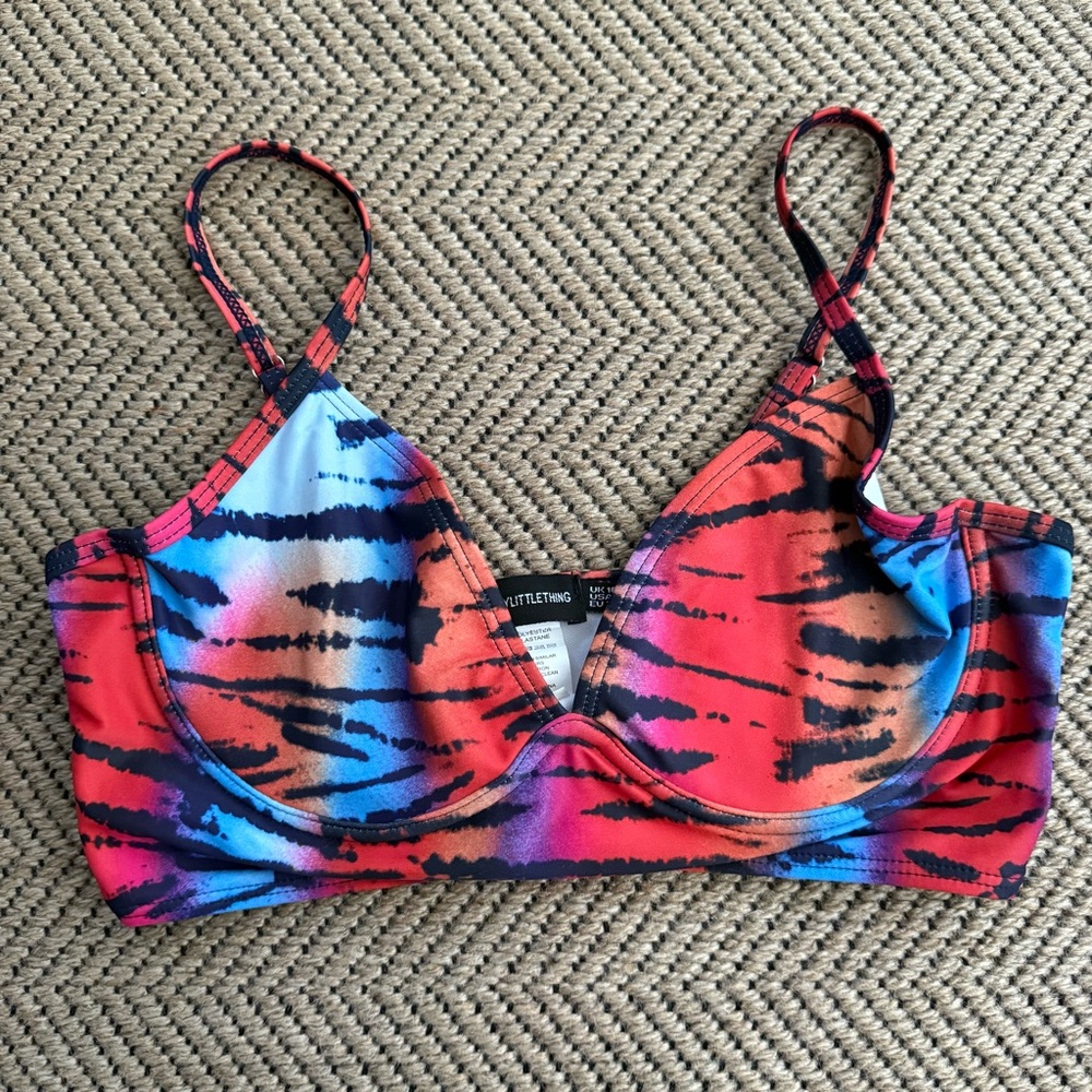 PrettyLittleThing Multicolor Bikini Top